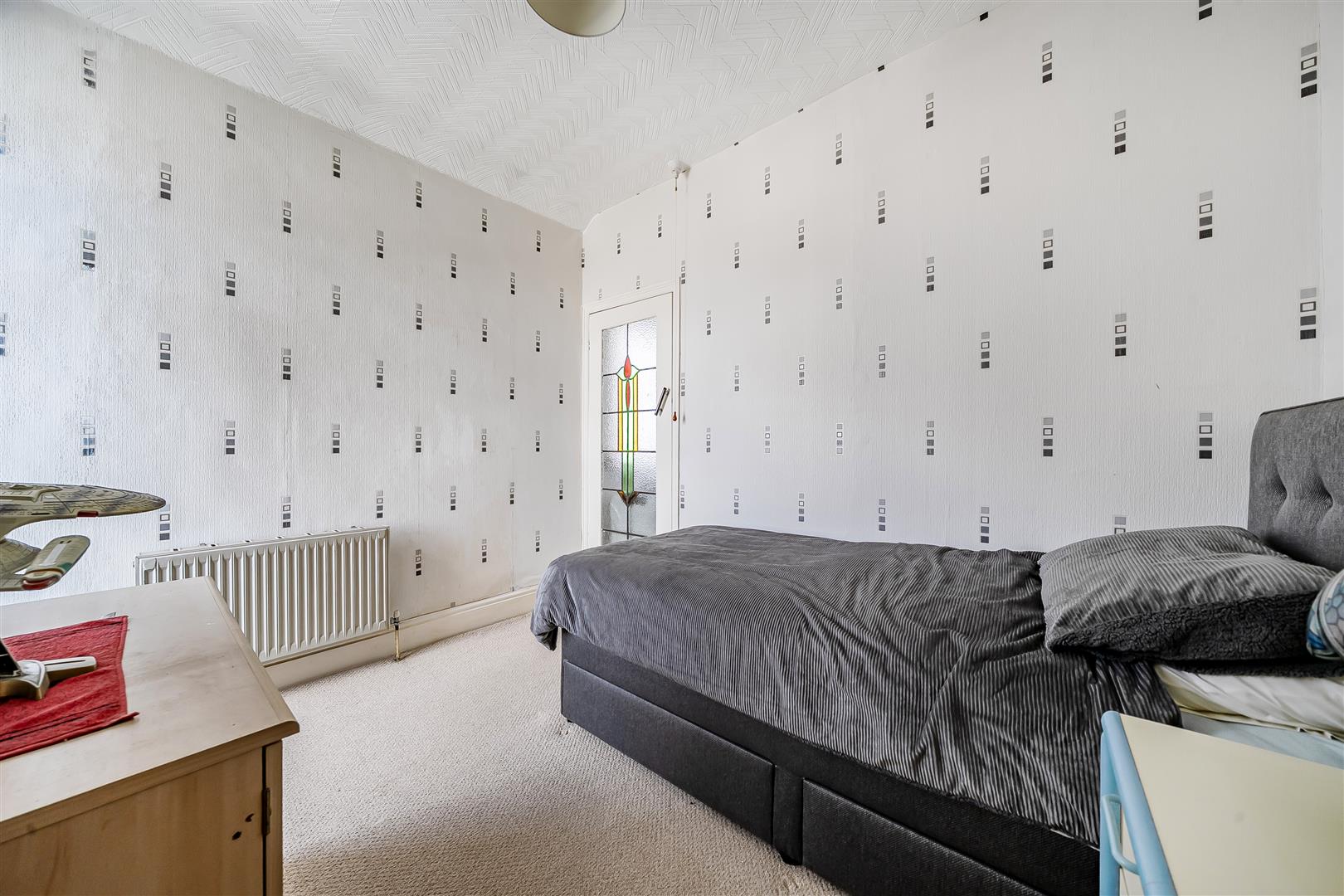 Lakefield Place, Llanelli, SA15 2TY